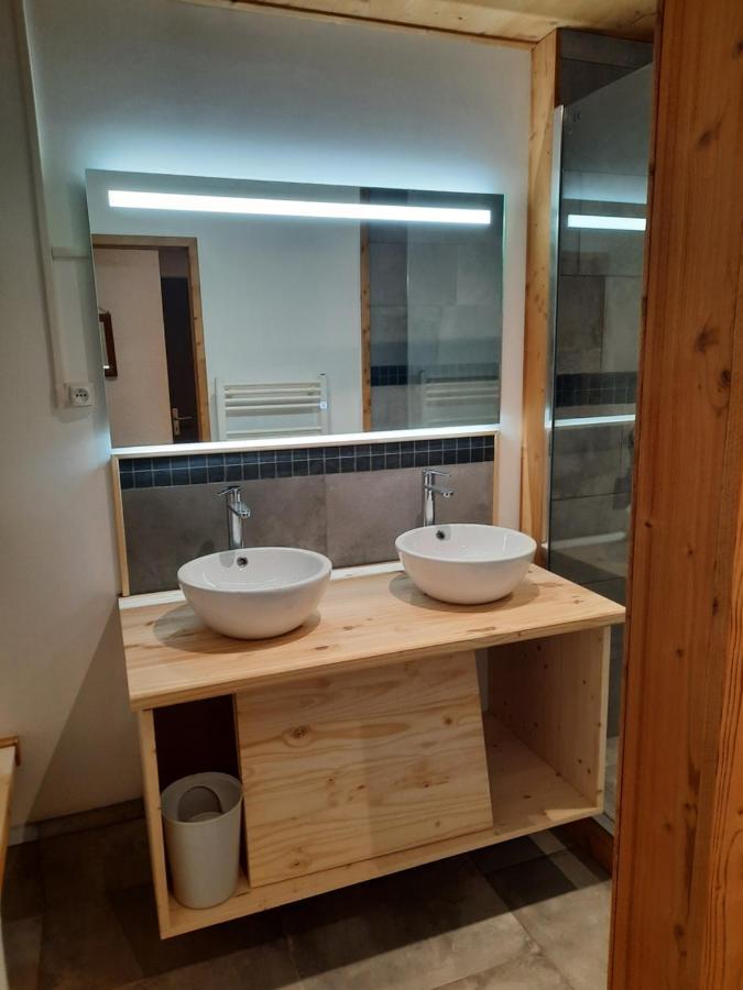 Les Terrasses Du Mont Blanc Apartment เลอพราซ์เดอลิส ภายนอก รูปภาพ